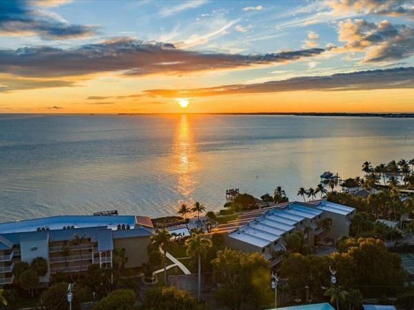 1133 W Ocean Drive, Unit 7, KEY COLONY, FL 33051