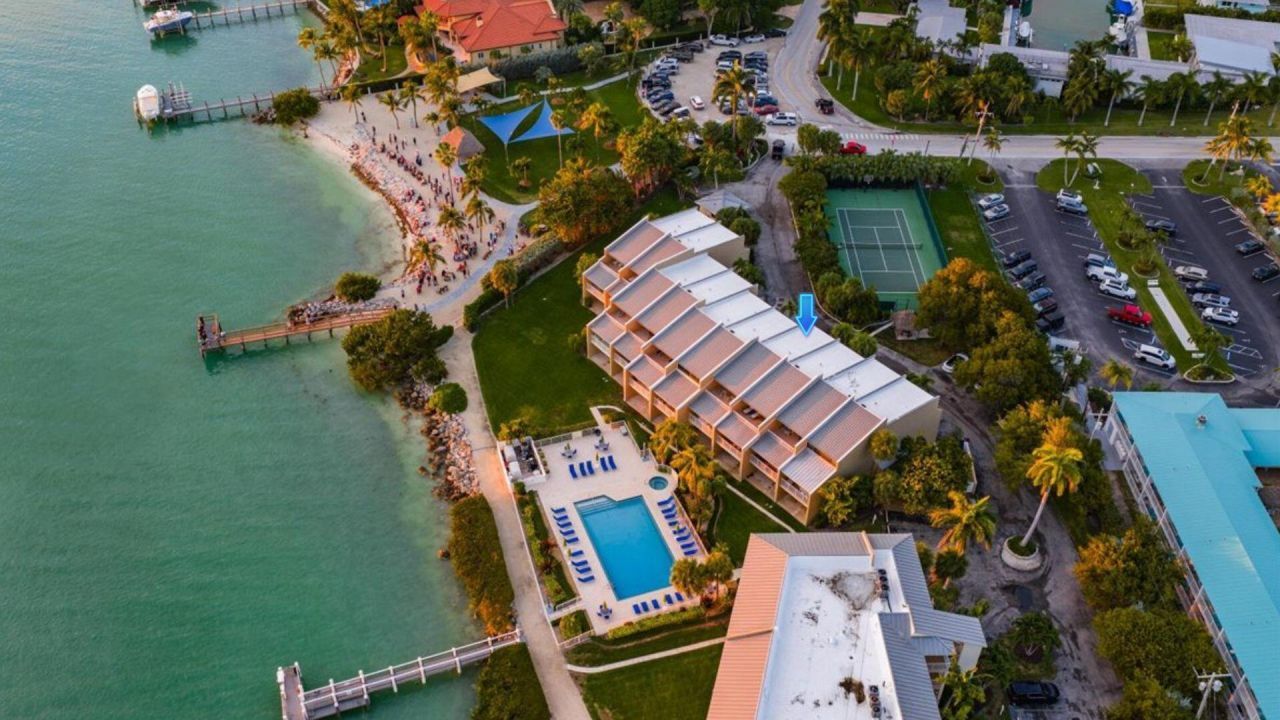 1133 W Ocean Drive, Unit 7, Key Colony, FL 33051 Photo