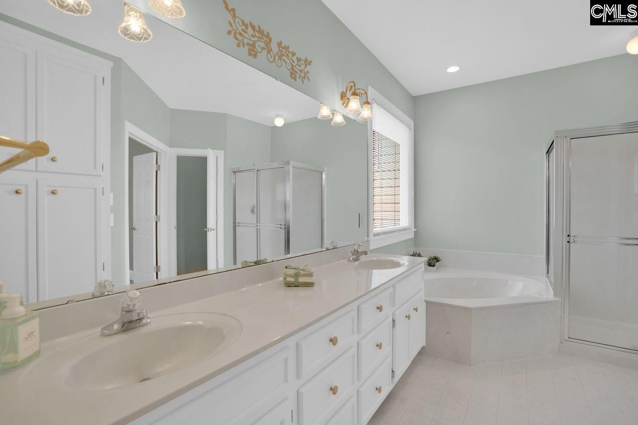 212 Misty Oaks Court Photo 14