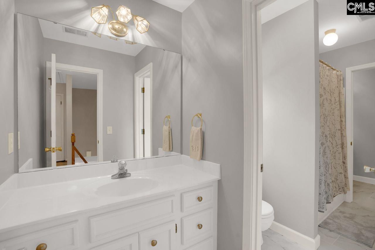 212 Misty Oaks Court Photo 17