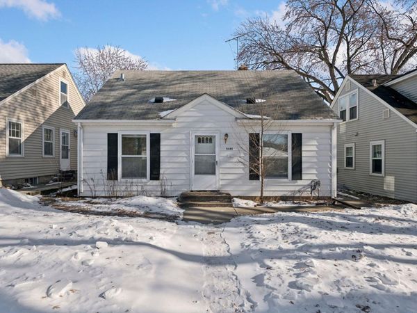 5449 30th Avenue S, Minneapolis, MN 55417