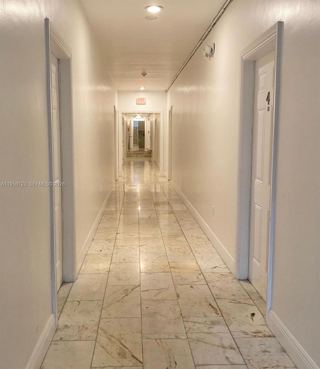 1526 Pennsylvania Ave, Unit 20, Miami Beach, FL 33139 Photo