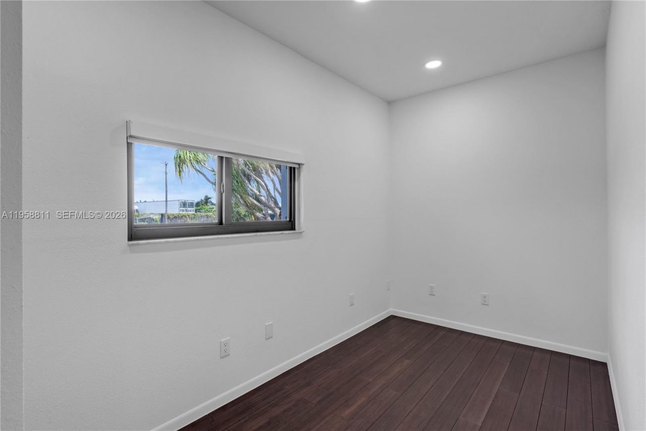 21320 SW 224th St, Miami, FL 33170 Photo