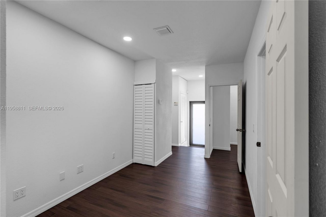 21320 SW 224th St, Miami, FL 33170 Photo