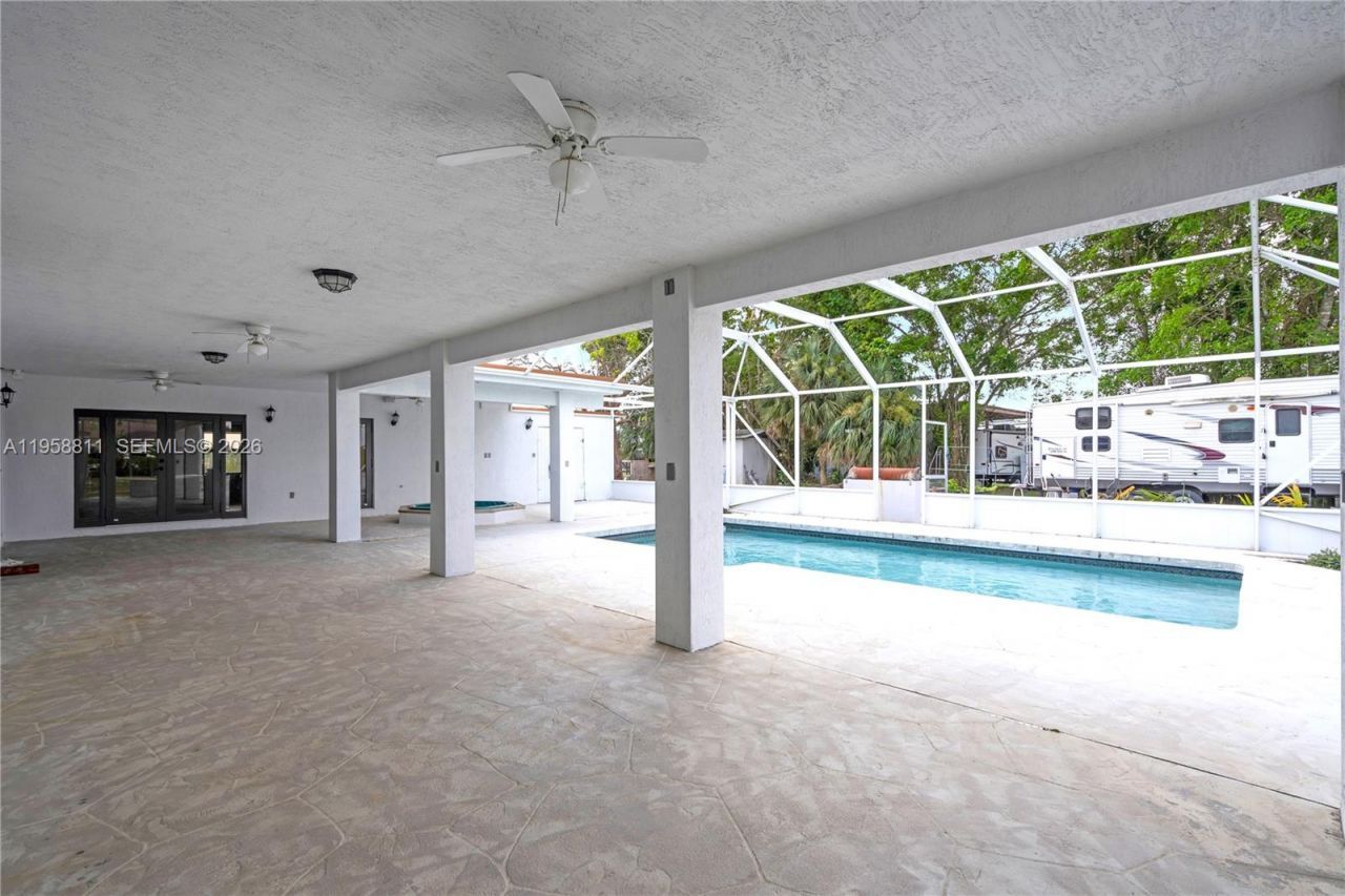 21320 SW 224th St, Miami, FL 33170 Photo