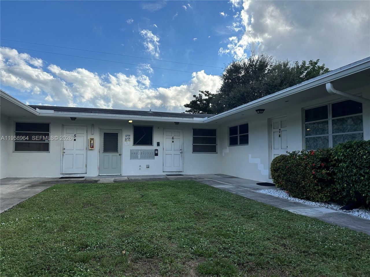 2222 Jackson St, Unit 6E, Hollywood, FL 33020 Photo