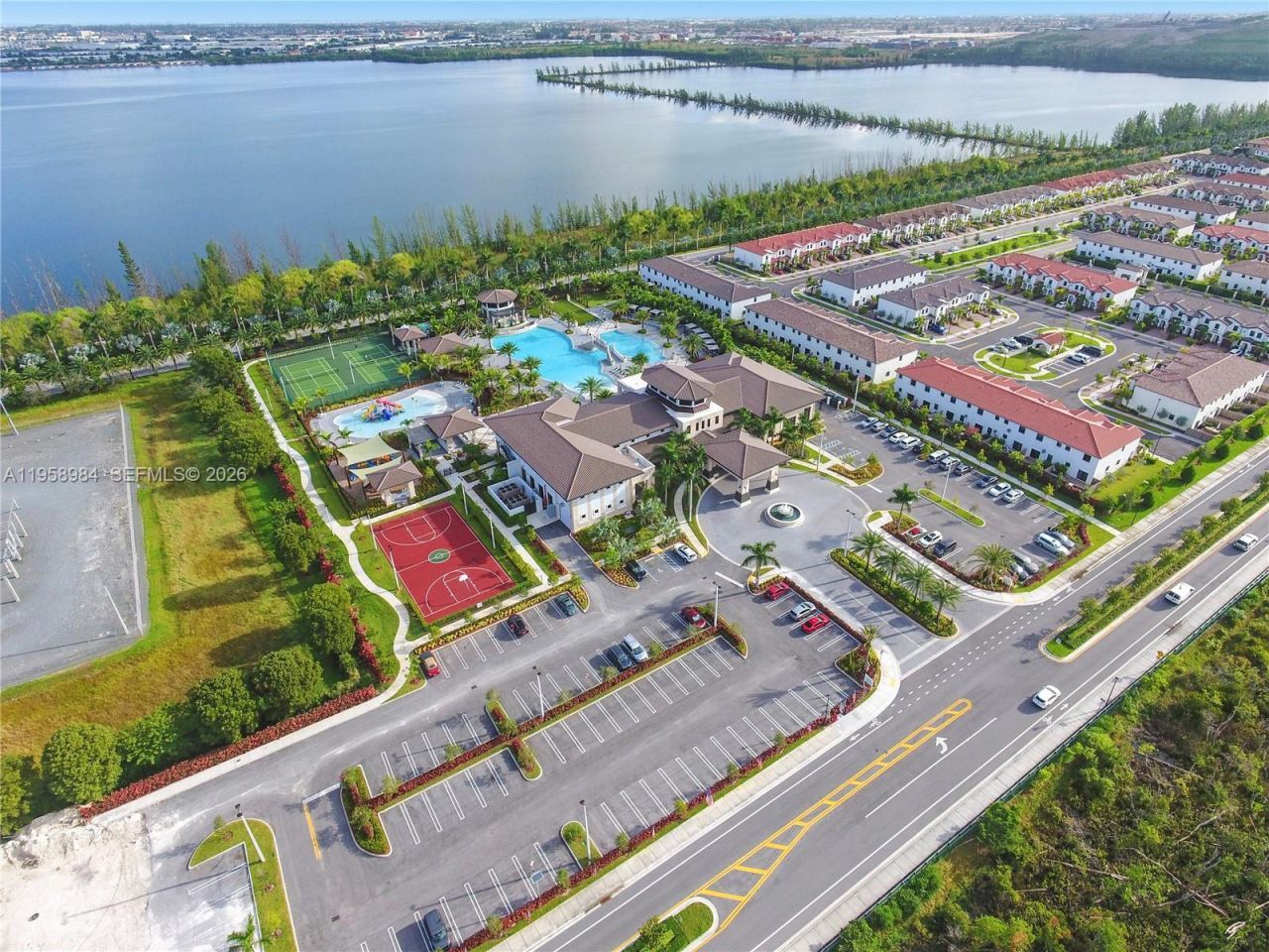 7865 NW 104th Ave, Unit 32, Doral, FL 33178 Photo