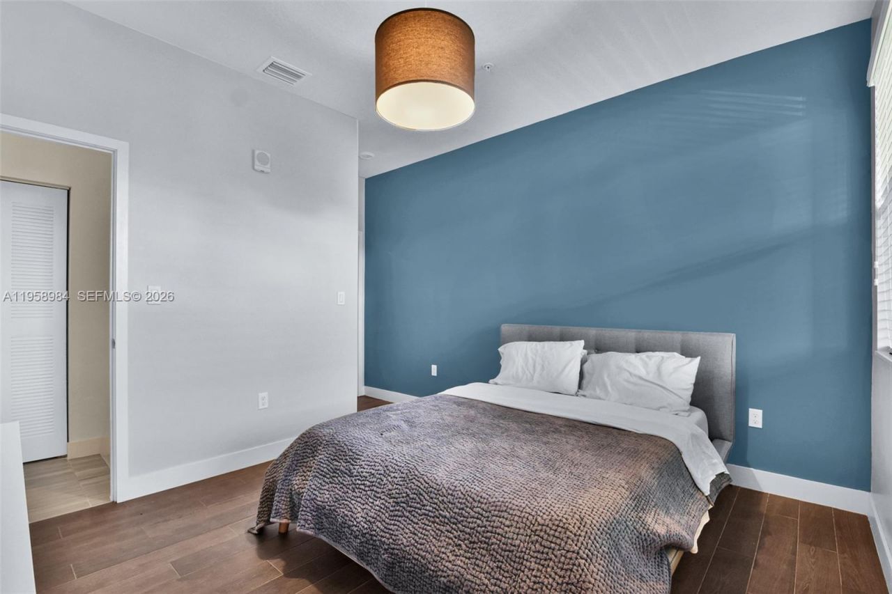 7865 NW 104th Ave, Unit 32, Doral, FL 33178 Photo