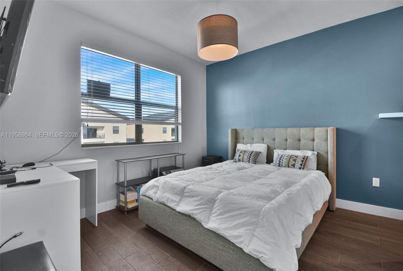 7865 NW 104th Ave, Unit 32, Doral, FL 33178 Photo