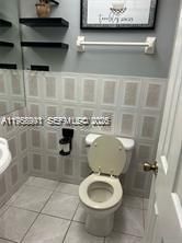 3760 Inverrary Dr , Unit 2R, Lauderhill, FL 33319 Photo