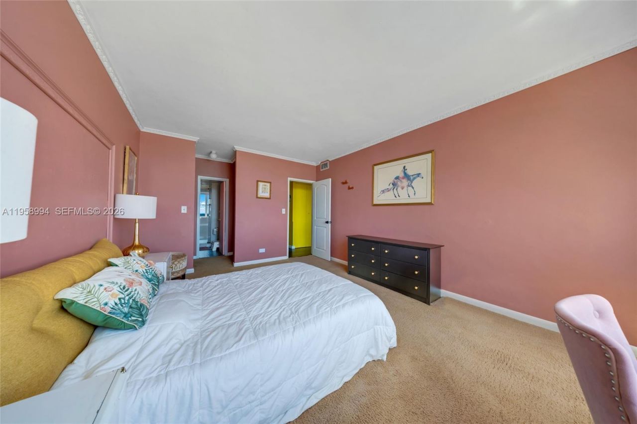 7441 Wayne Ave , Unit 11F, Miami Beach, FL 33141 Photo