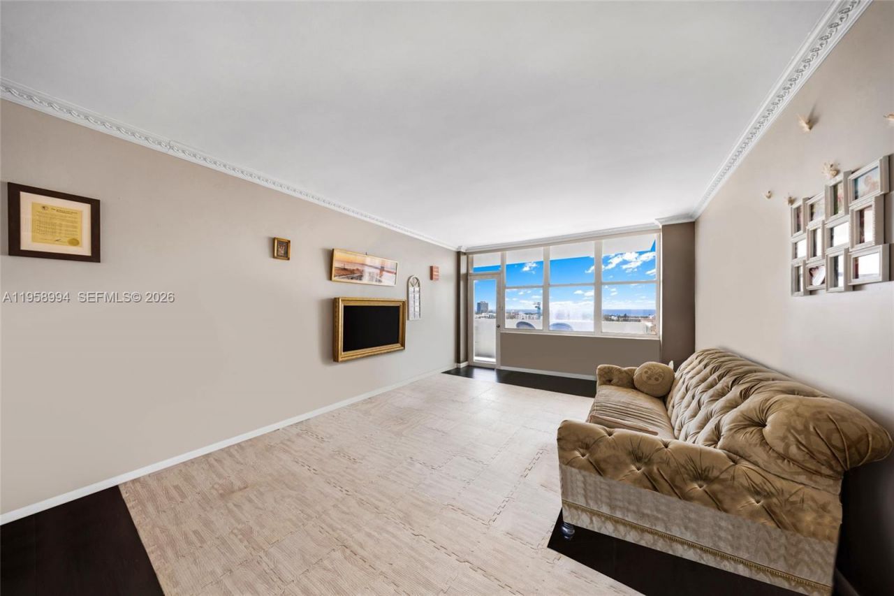 7441 Wayne Ave , Unit 11F, Miami Beach, FL 33141 Photo
