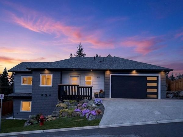 858 Tomack Loop, Langford, BC V9C 3X3