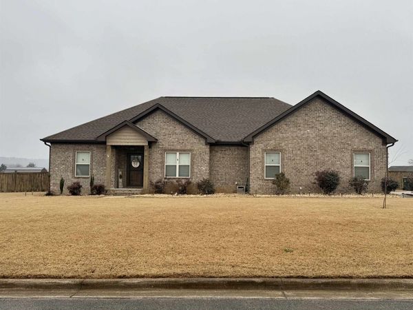 241 Allen Cir, Tuscumbia, AL