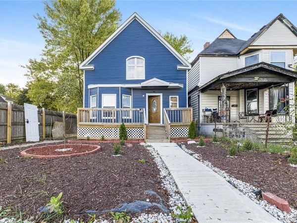 1261 Military Street, Detroit, MI 48209