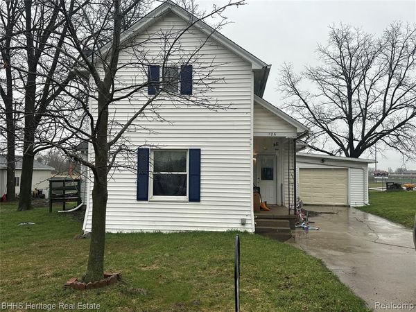 126 W Mason, Morrice Vlg, MI 48857