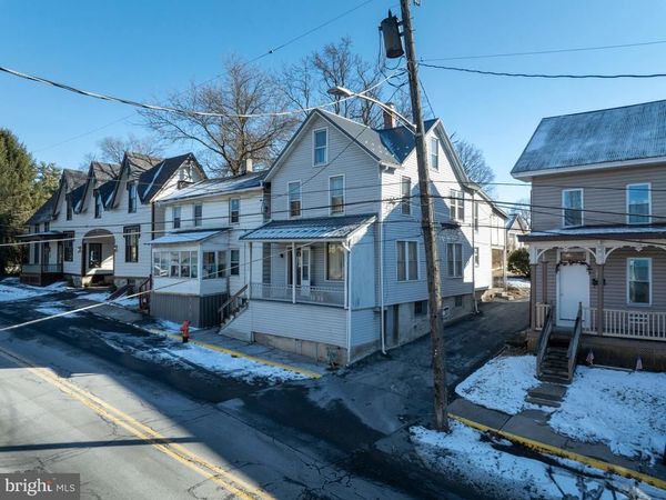 324 E HOWARD STREET, BELLEFONTE, PA 16823