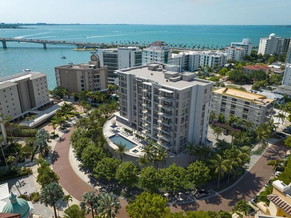 325 GOLDEN GATE POINT, Unit 1002, SARASOTA, FL 34236