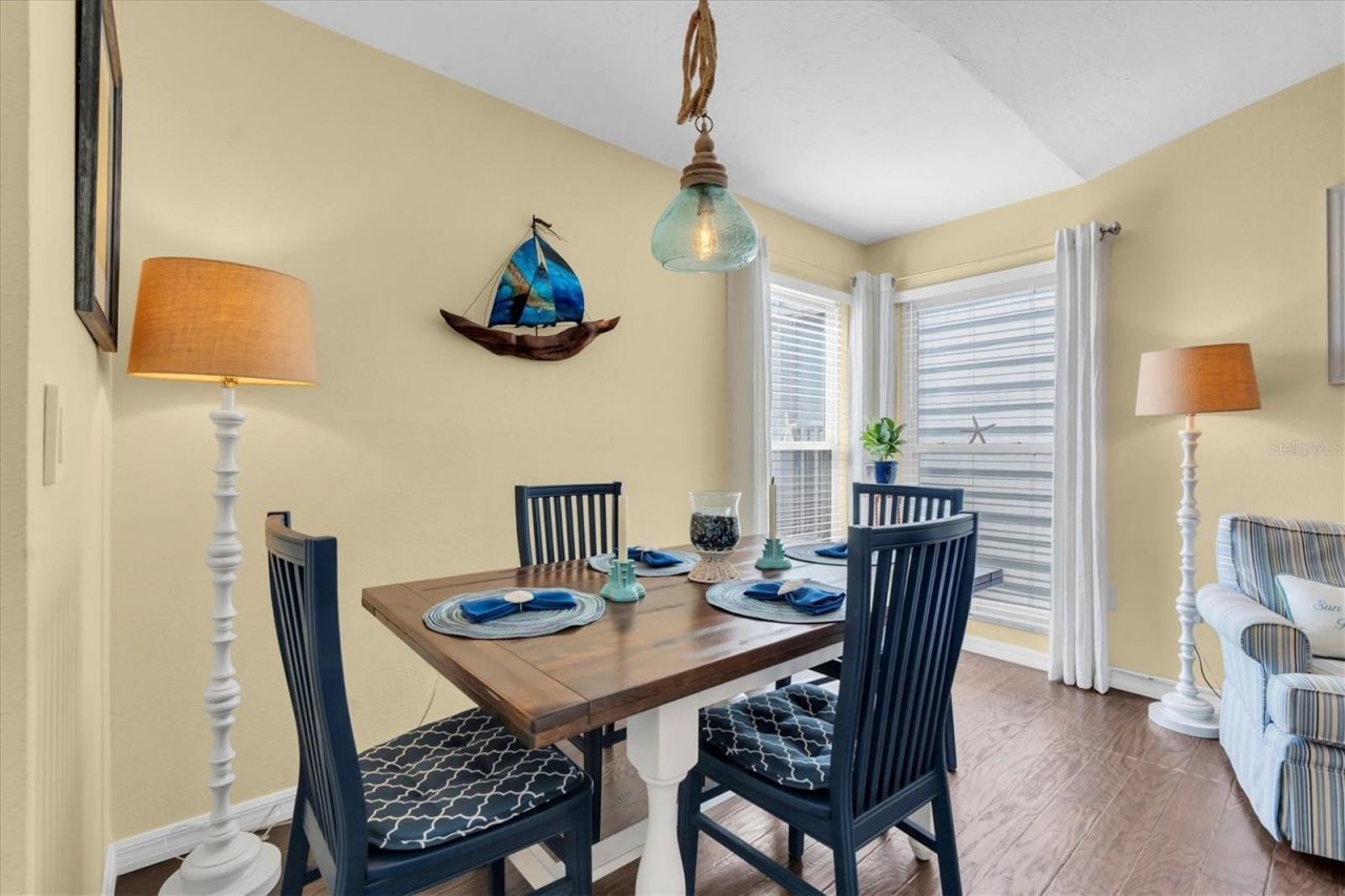 3601 E Bay Drive, Unit 206, Holmes Beach, FL 34217 Photo