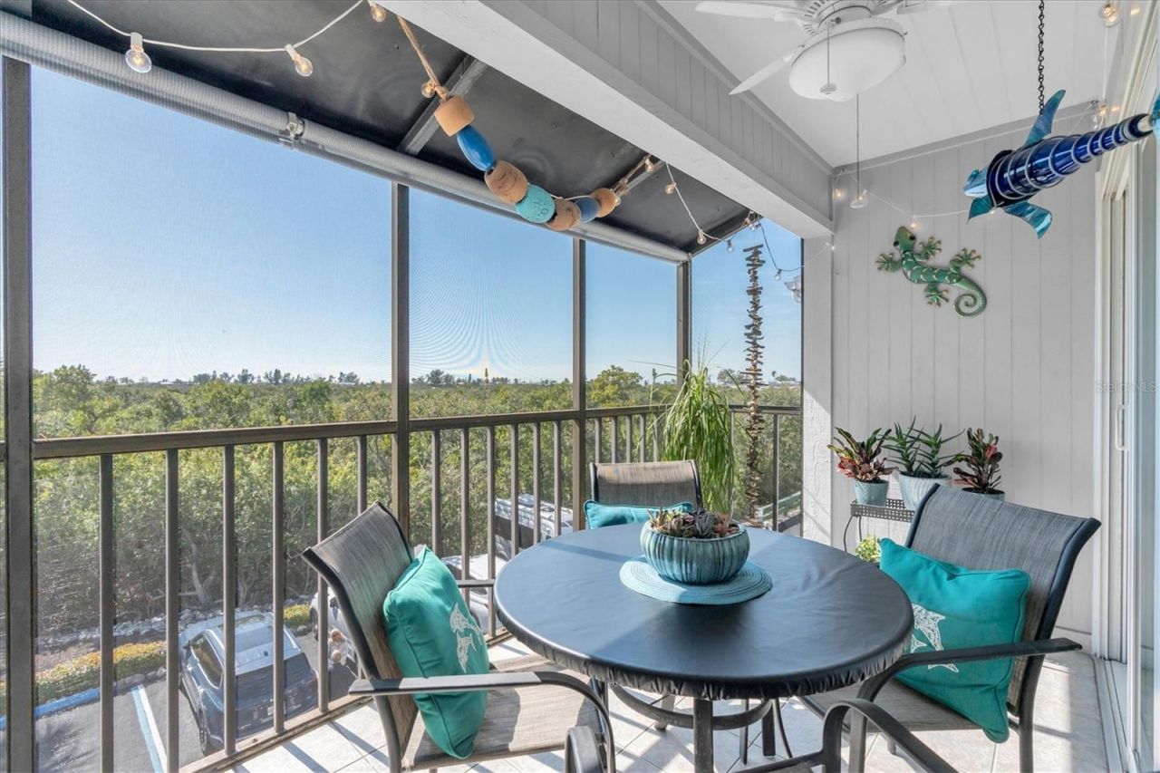 3601 E Bay Drive, Unit 206, Holmes Beach, FL 34217 Photo