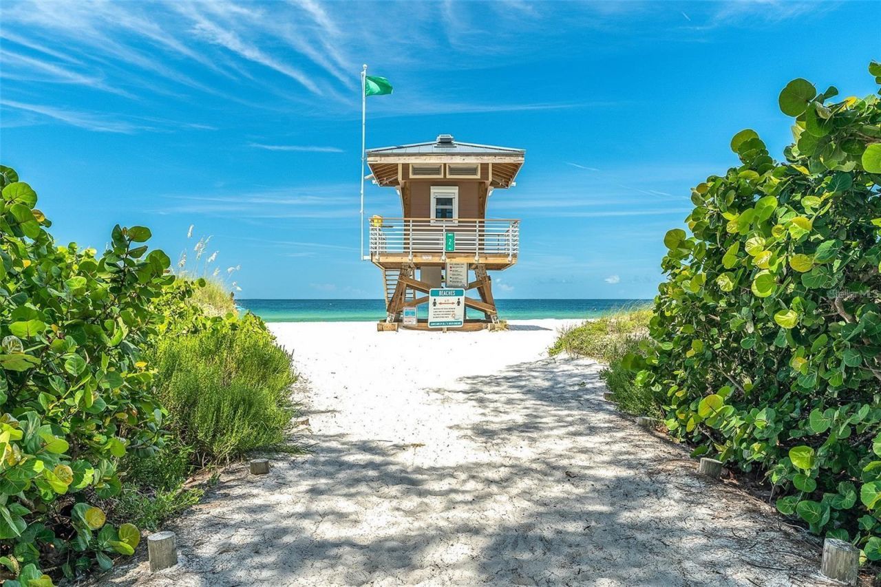 3601 E Bay Drive, Unit 206, Holmes Beach, FL 34217 Photo