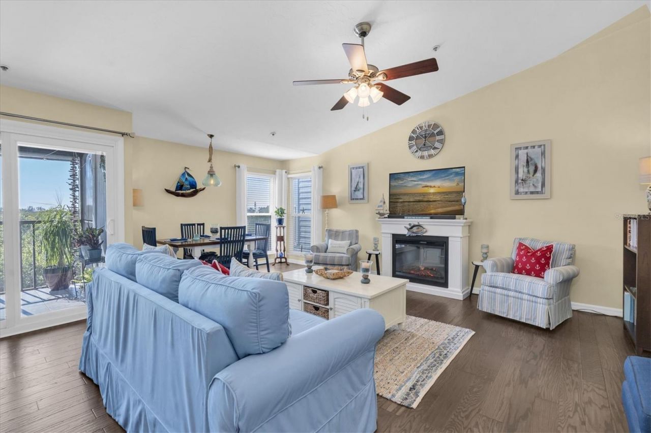 3601 E Bay Drive, Unit 206, Holmes Beach, FL 34217 Photo