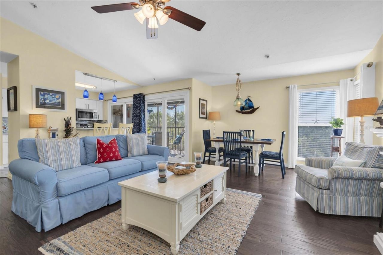 3601 E Bay Drive, Unit 206, Holmes Beach, FL 34217 Photo