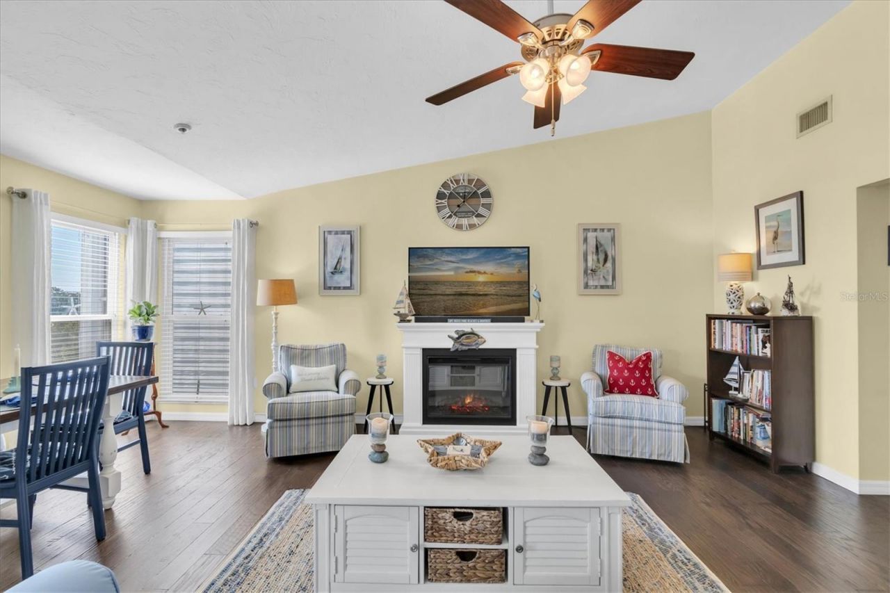 3601 E Bay Drive, Unit 206, Holmes Beach, FL 34217 Photo