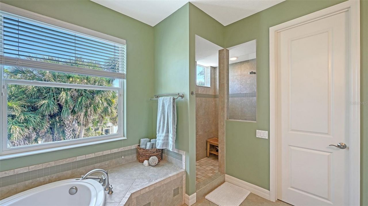 5201 Avenida Del Mare, Sarasota, FL 34242 Photo