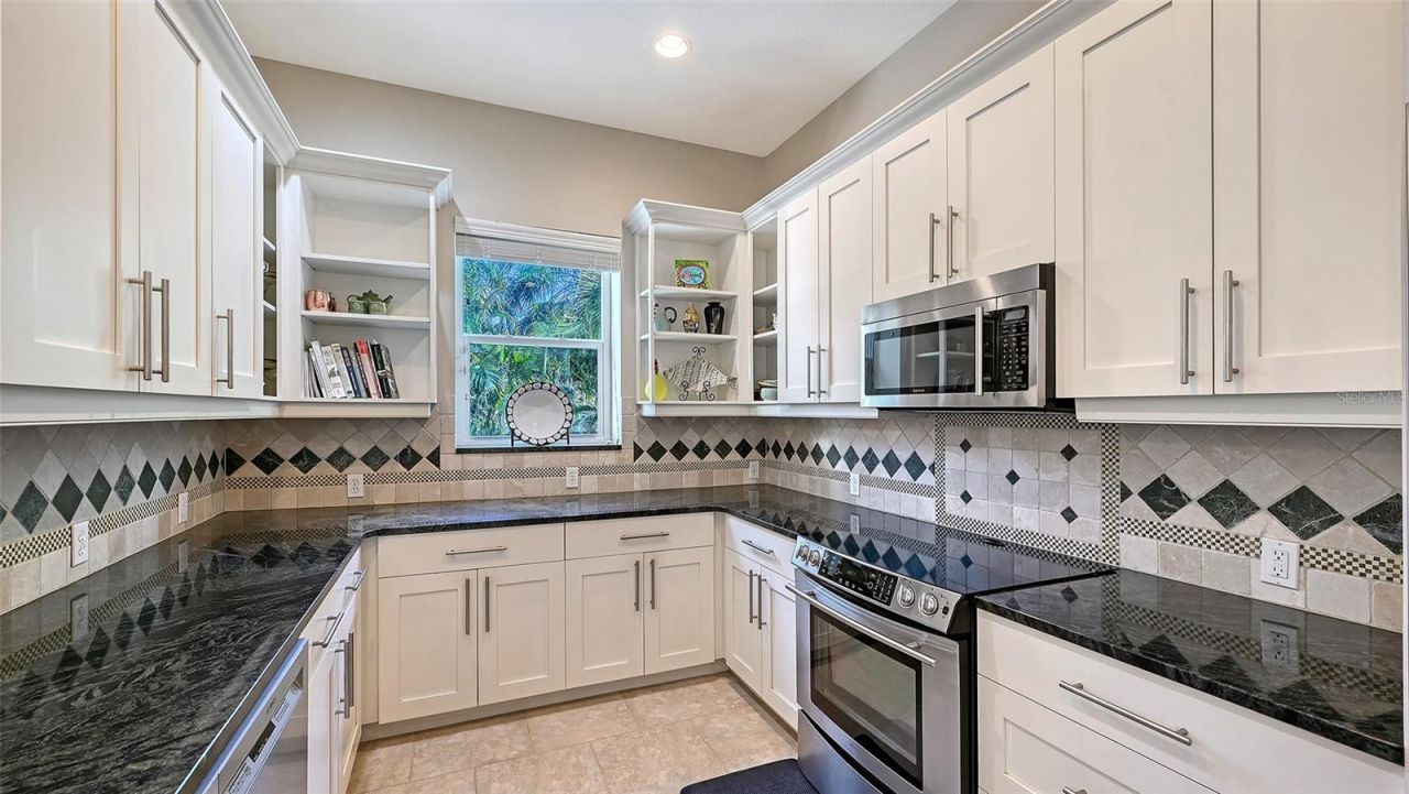 5201 Avenida Del Mare, Sarasota, FL 34242 Photo
