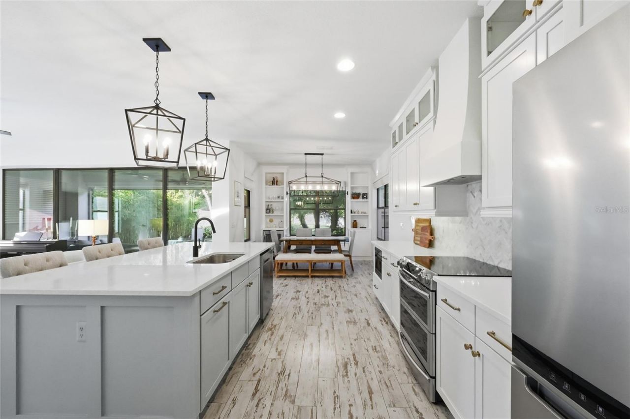 1033 Wilks Avenue, Orlando, FL 32809 Photo