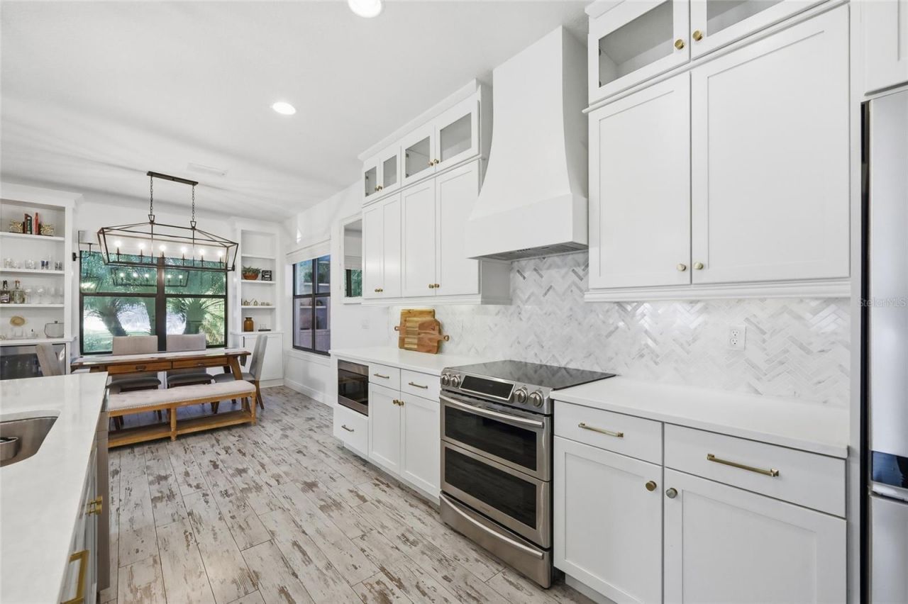 1033 Wilks Avenue, Orlando, FL 32809 Photo