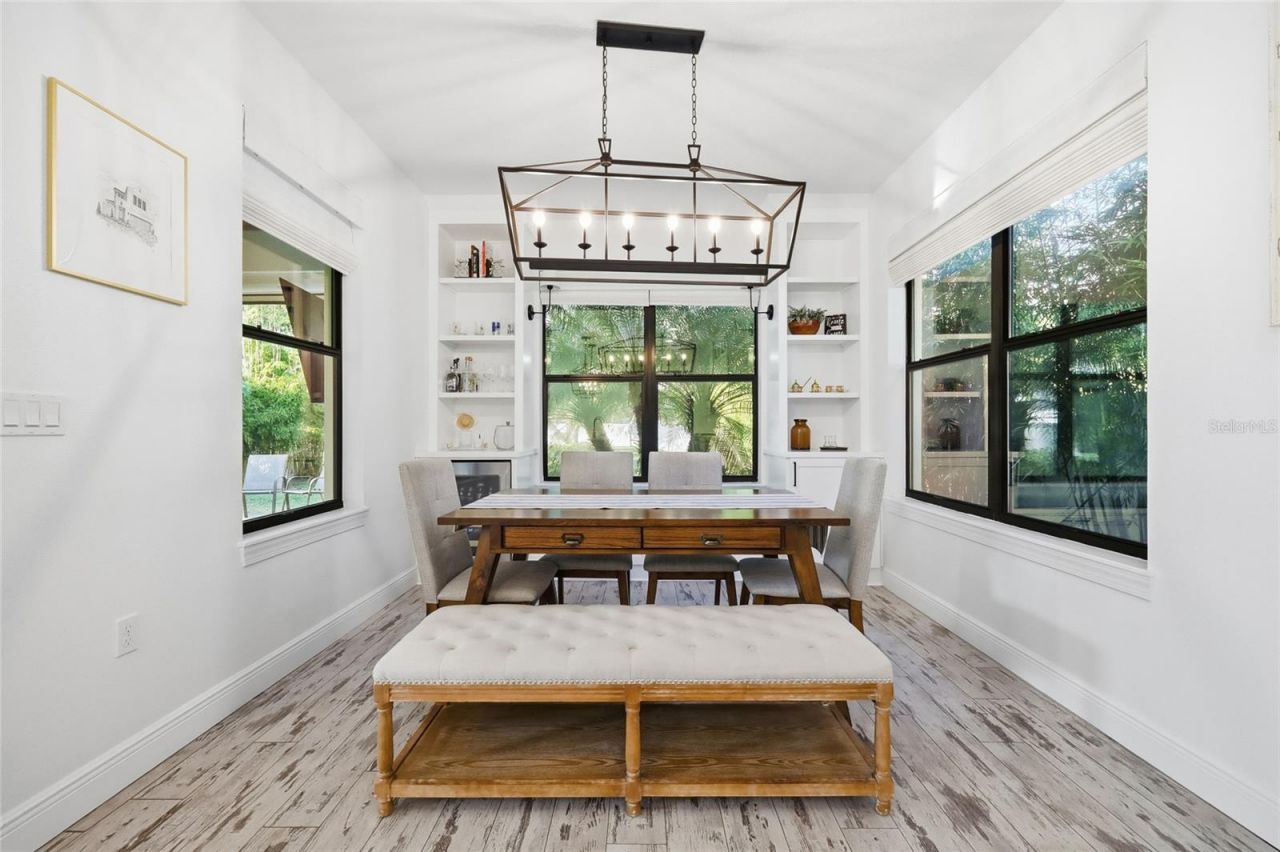 1033 Wilks Avenue, Orlando, FL 32809 Photo