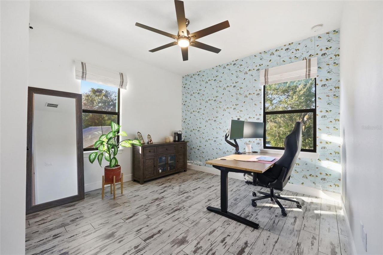 1033 Wilks Avenue, Orlando, FL 32809 Photo