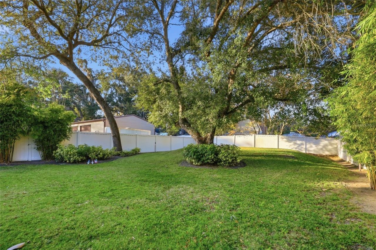 1033 Wilks Avenue, Orlando, FL 32809 Photo