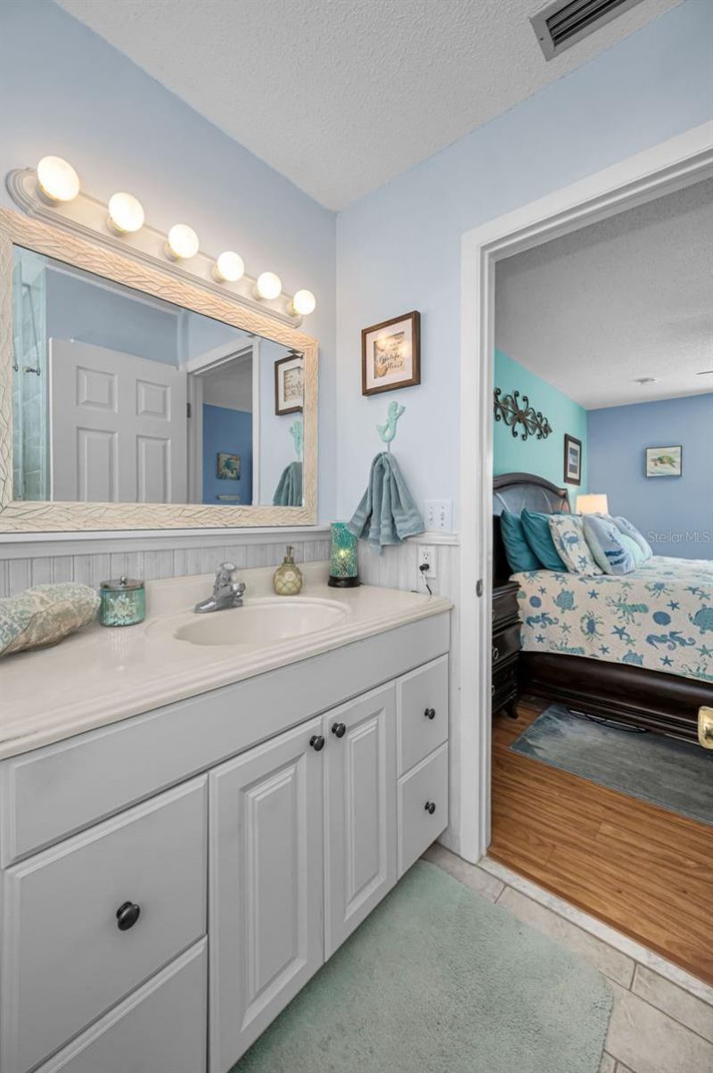 3958 37th Street S, Unit 28, Saint Petersburg, FL 33711 Photo