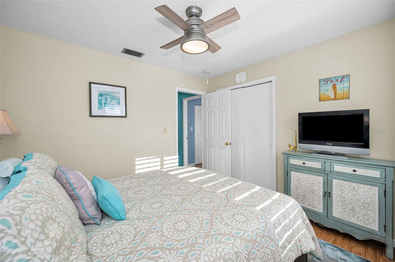 3958 37th Street S, Unit 28, Saint Petersburg, FL 33711 Photo