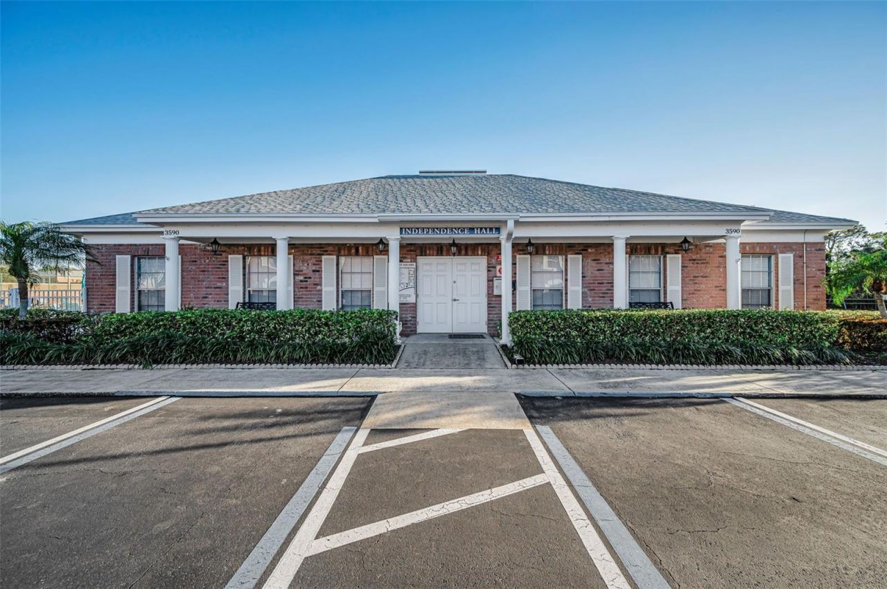 3958 37th Street S, Unit 28, Saint Petersburg, FL 33711 Photo