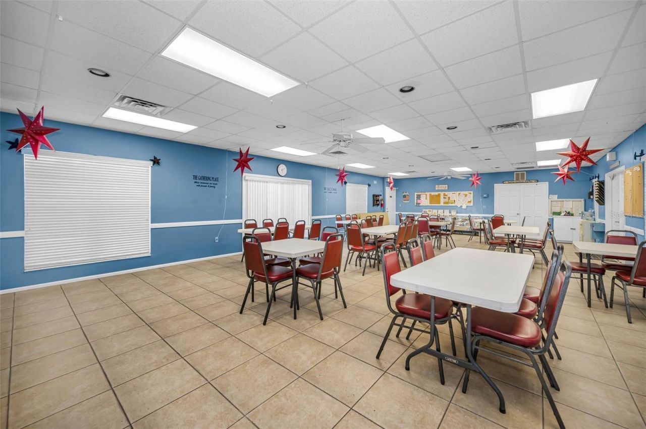 3958 37th Street S, Unit 28, Saint Petersburg, FL 33711 Photo