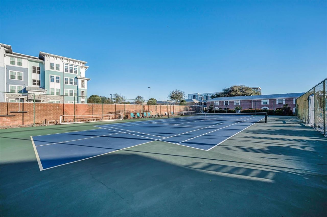 3958 37th Street S, Unit 28, Saint Petersburg, FL 33711 Photo