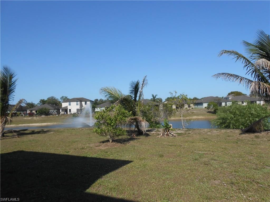 154 Shadowview Ct , Lehigh Acres, FL 33974 Photo