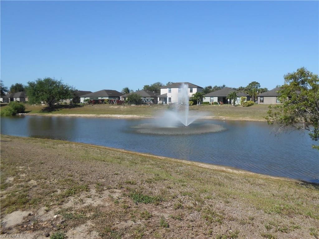 154 Shadowview Ct , Lehigh Acres, FL 33974 Photo