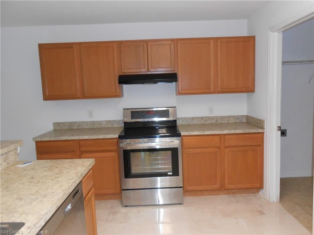 154 Shadowview Ct , Lehigh Acres, FL 33974 Photo