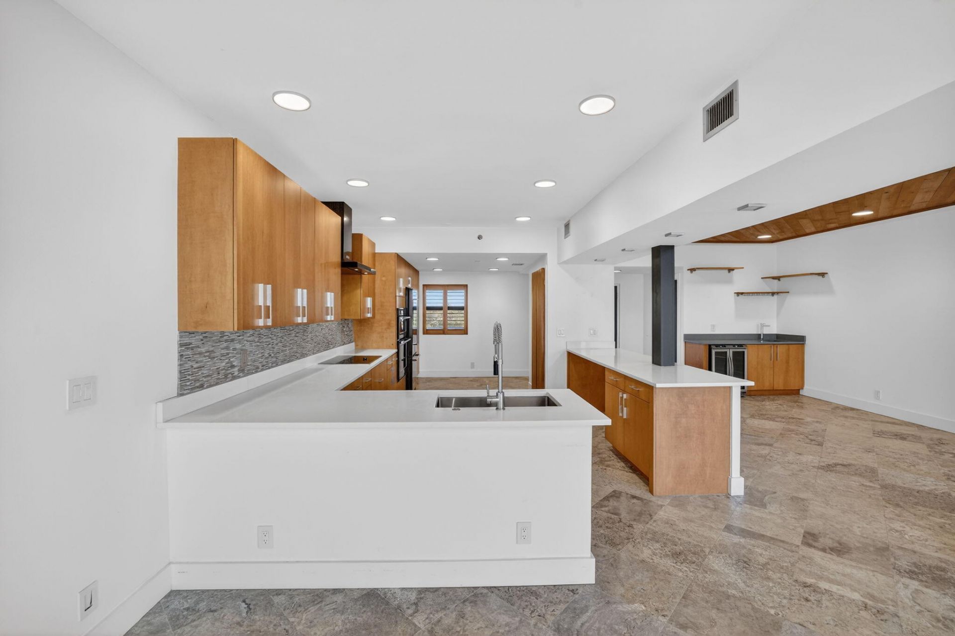 1035 S Federal Highway, Unit 402, Delray Beach, FL 33483 Photo