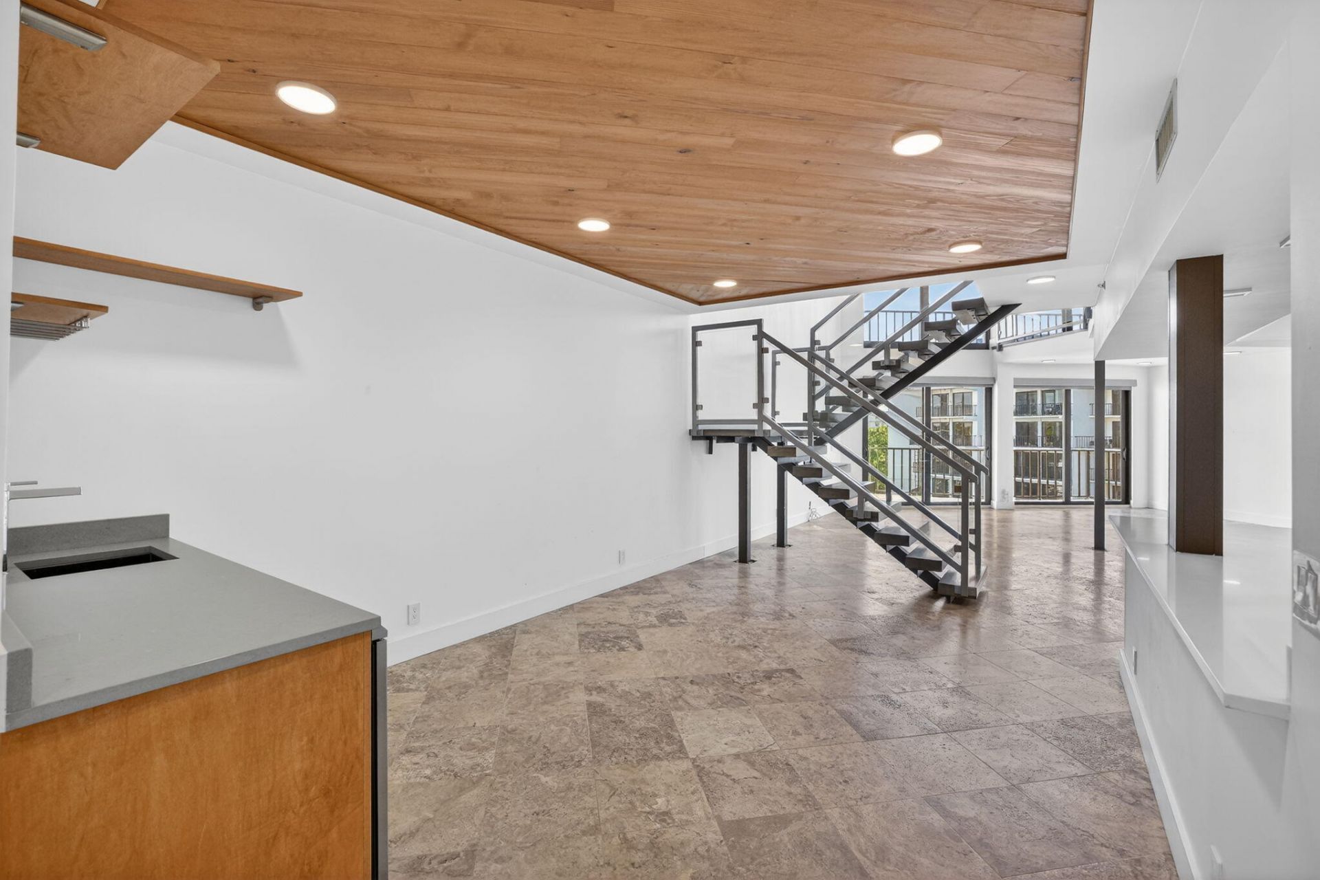 1035 S Federal Highway, Unit 402, Delray Beach, FL 33483 Photo