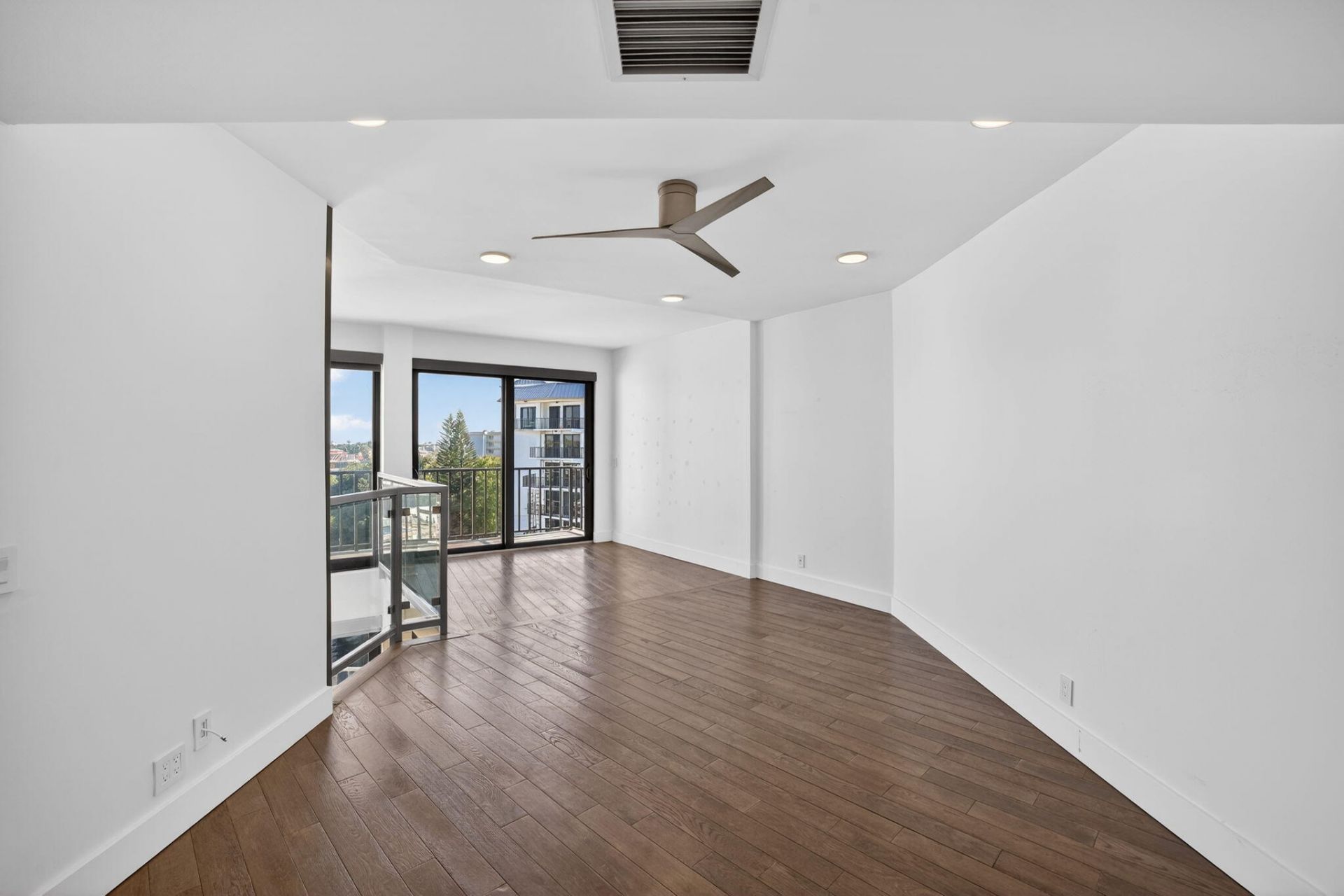 1035 S Federal Highway, Unit 402, Delray Beach, FL 33483 Photo