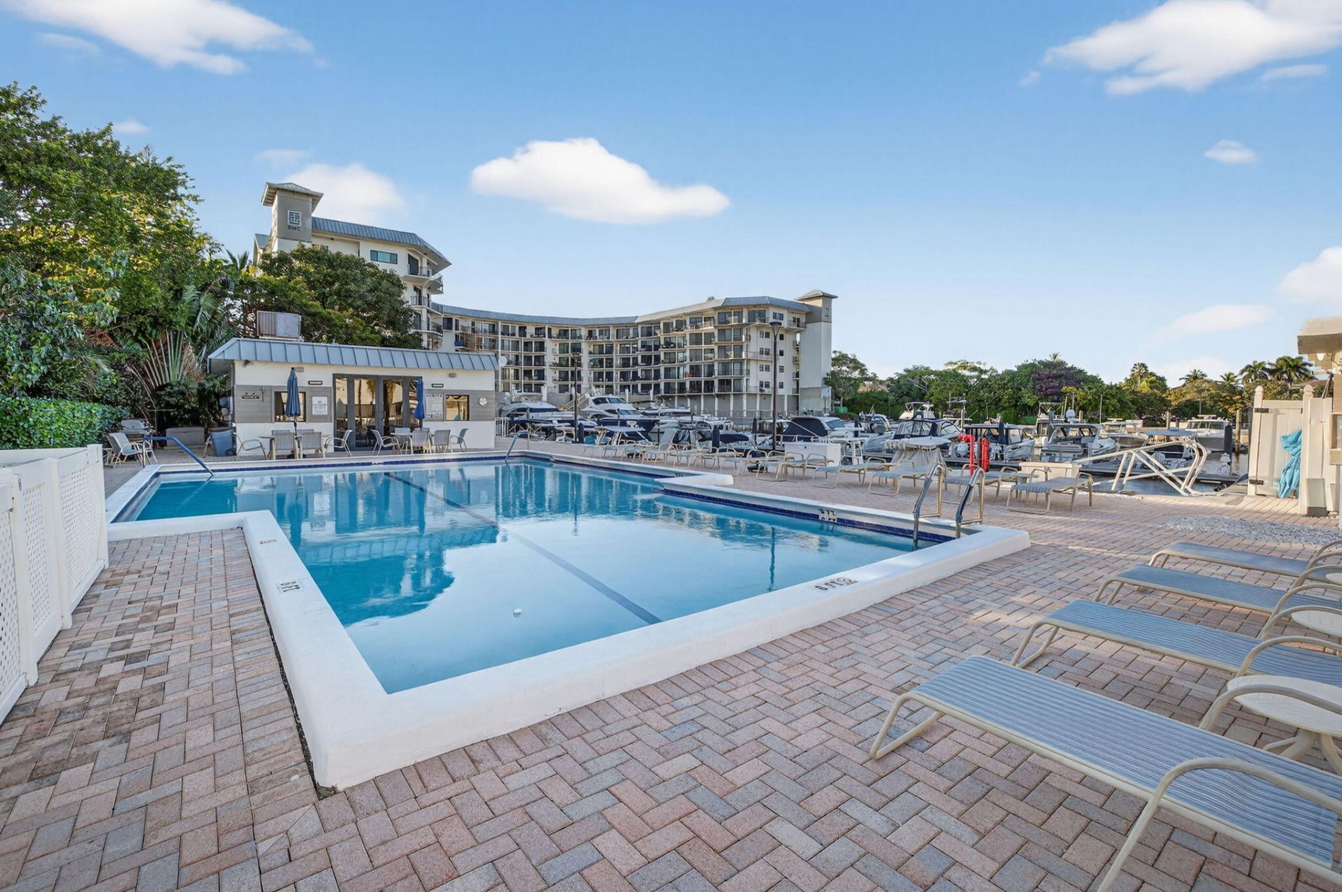 1035 S Federal Highway, Unit 402, Delray Beach, FL 33483 Photo