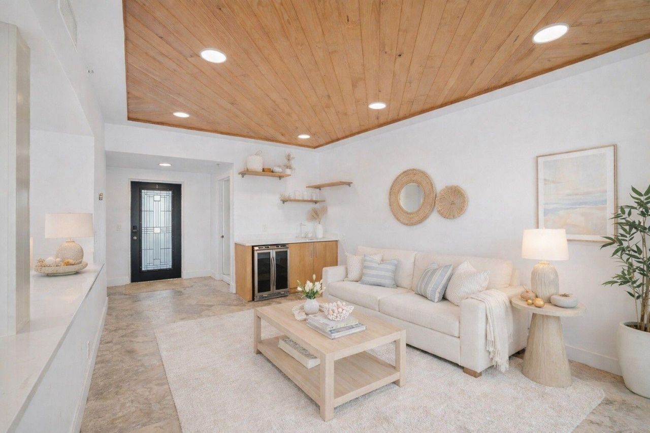 1035 S Federal Highway, Unit 402, Delray Beach, FL 33483 Photo