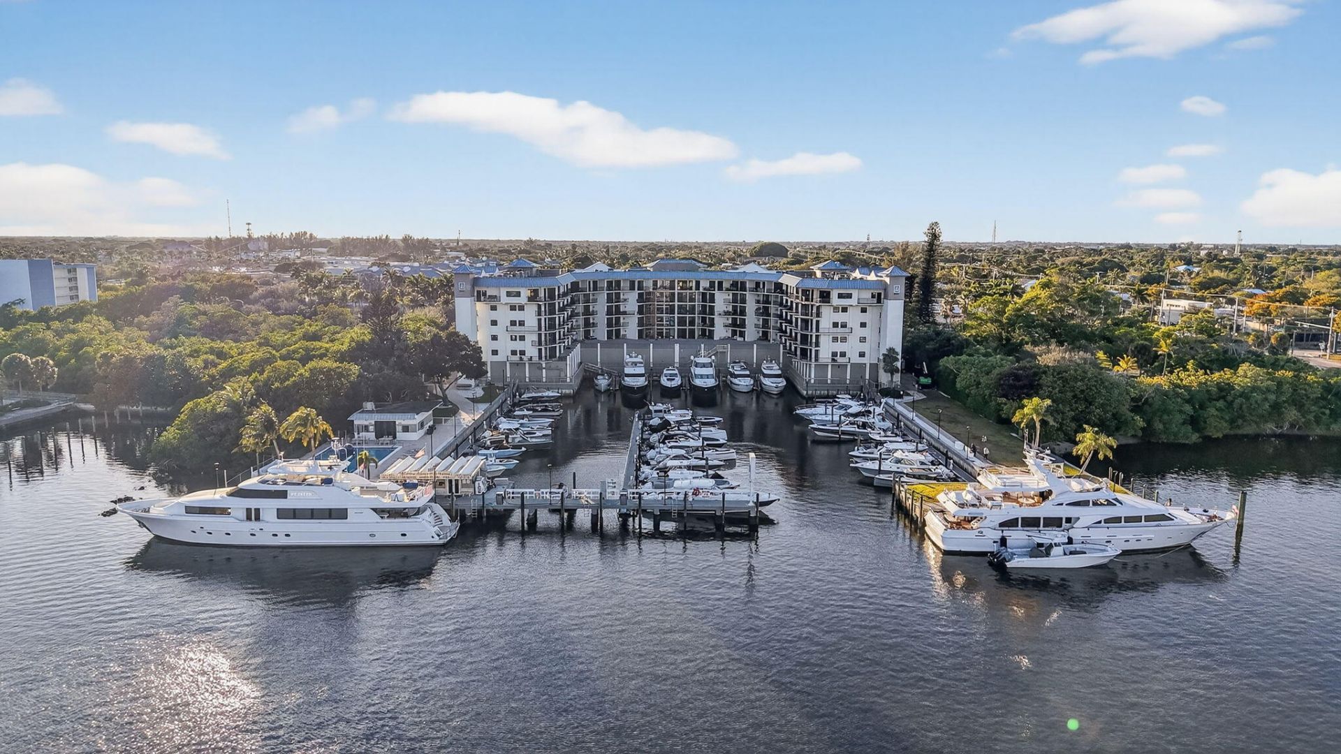 1035 S Federal Highway, Unit 402, Delray Beach, FL 33483 Photo