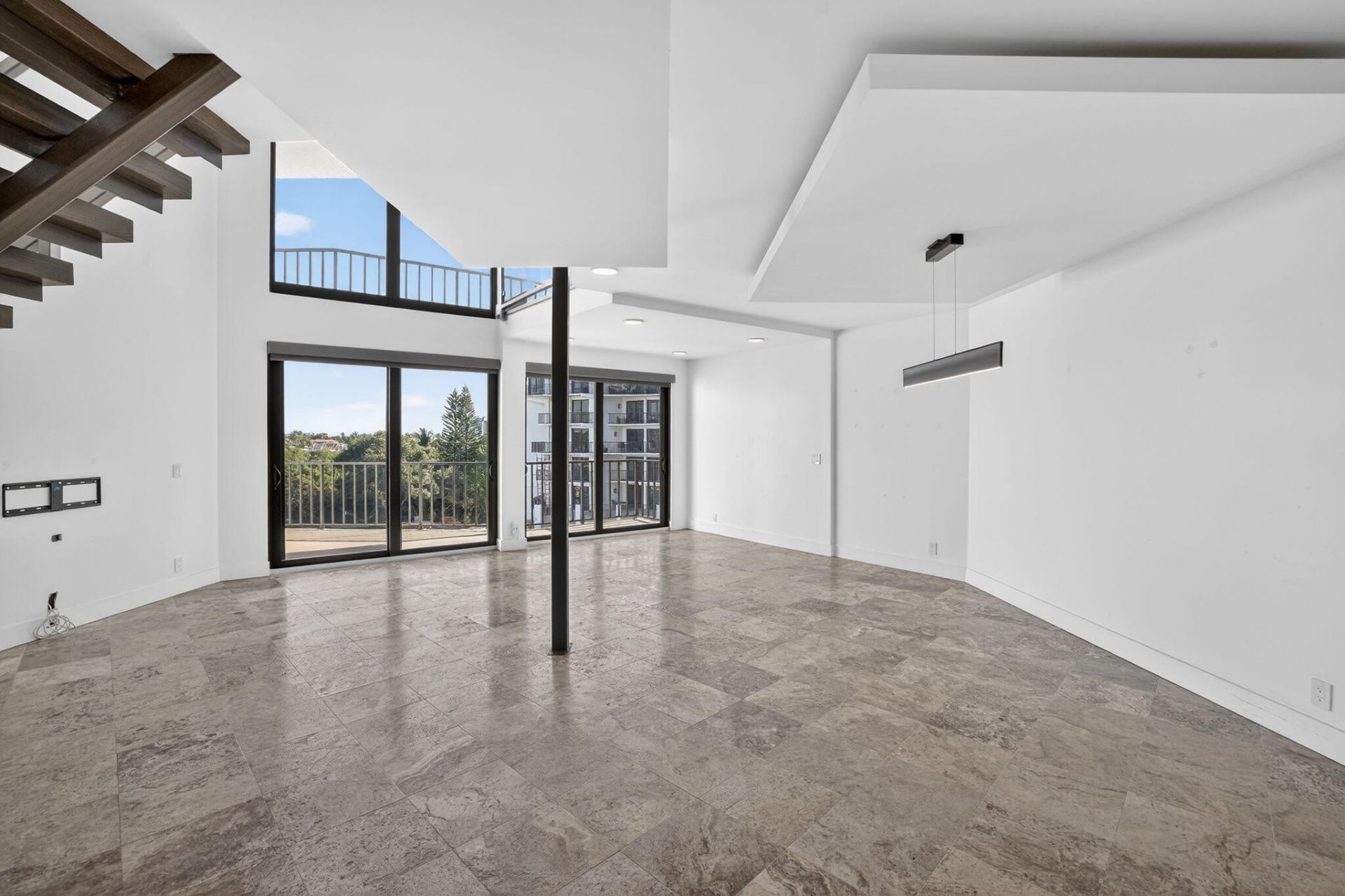 1035 S Federal Highway, Unit 402, Delray Beach, FL 33483 Photo